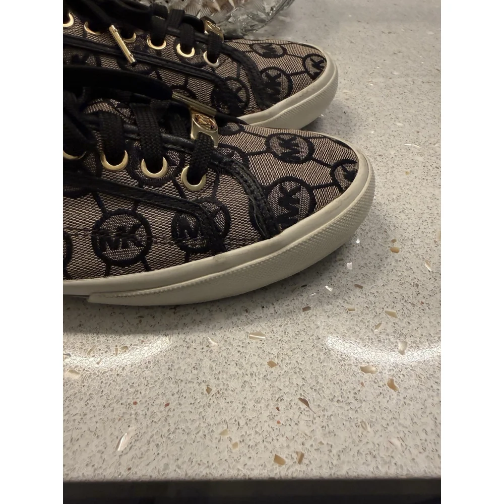 Michael Kors Women Sneakers Black /Tan Monogram Logo Size 8